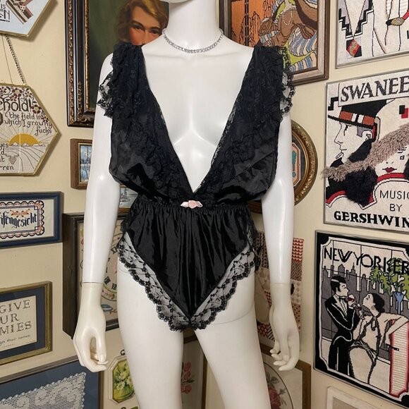80s Vintage Lily Of France Black Nylon Deep V Teddy Jumper with Lace Trim Size M - Picture 1 of 7